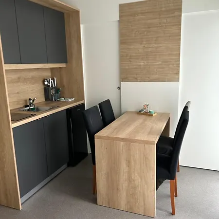 Apartment Tiny Homes Smarna Ljubljana