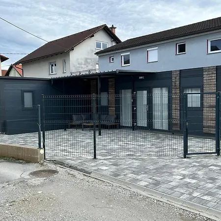 Apartament Tiny Homes Smarna Lublana
